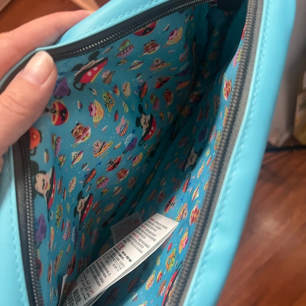 Disney World Parks 50th Anniversary Crossbody Bag Magic Kingdom Cuties Blue - Picture 8 of 8